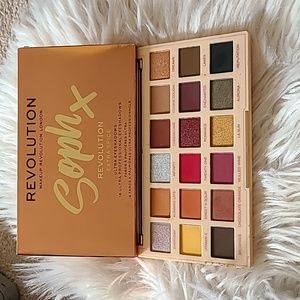 Sophx eyeshadow palette for sale